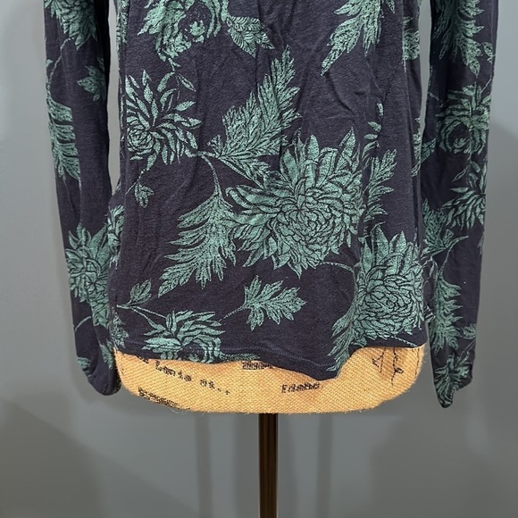 Lucky brand long sleeve size small women’s - Picture 2 of 7